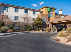 Holiday Inn Express & Suites St George North - Zion, an IHG Hotel