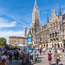 Marienplatz, Munich Accommodation Alabama