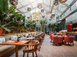 sly Berlin Accommodation Alabama