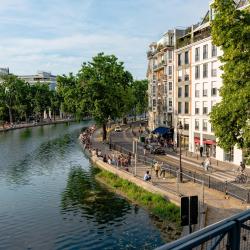 Canal Saint-Martin, Paris Accommodation Alabama