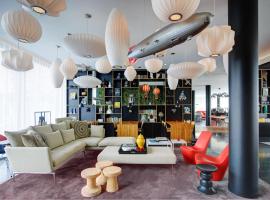 citizenM Paris Charles de Gaulle Airport Accommodation Alabama