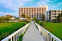 Blockade Runner Beach Resort