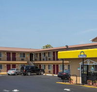 Days Inn by Wyndham Portland Central - Accommodation Alabama