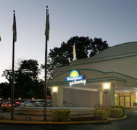 Days Inn by Wyndham Washington DC/Gateway - Accommodation Alabama