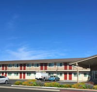 Super 8 by Wyndham Alturas - Accommodation Alabama