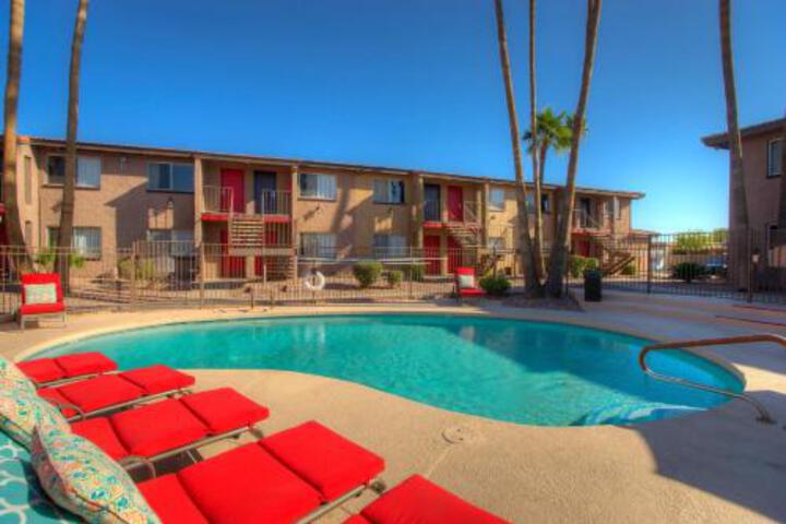 105 Warm Up With Our Hot Specials! - thumb 1