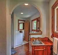 Dragonwood Castle 3BR Maine Home on Waterfront - Accommodation Alabama