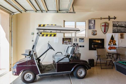 Home With Mountain Views Near Zion National Park! - thumb 2