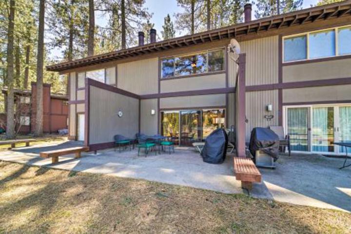 Quiet Home With Graeagle Meadows Golf Course View! - thumb 6