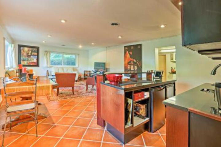 Contemporary Cincinnati Apt With WiFi Near Kenwood! - thumb 6