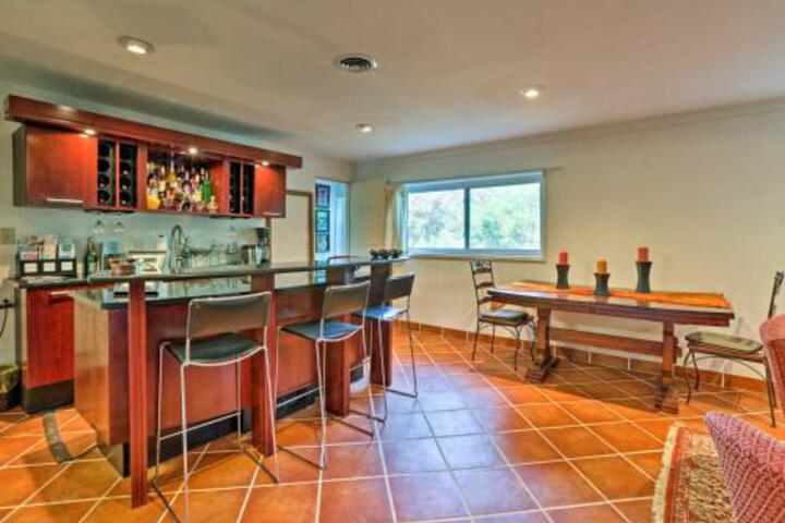 Contemporary Cincinnati Apt With WiFi Near Kenwood! - thumb 4