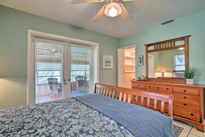 Home On Canal W / Pool 3 Mi. To Hollywood Beach! - thumb 0