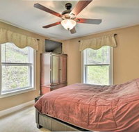 Cozy Old Forge Home w / 2 Porches Fire Pit Hot Tub - Accommodation Alabama