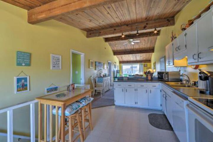 Spacious Atlantic Beach Duplex Mins From Ocean! - thumb 2