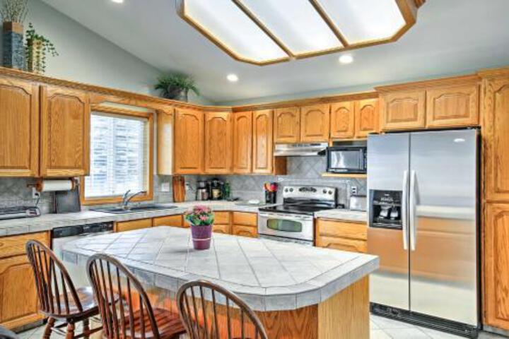 Private 2 Acre Home W / Views Of The Teton River! - thumb 1