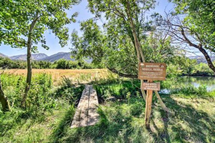 Renovated Mammoth Lakes Condo W / Private Balcony! - thumb 0