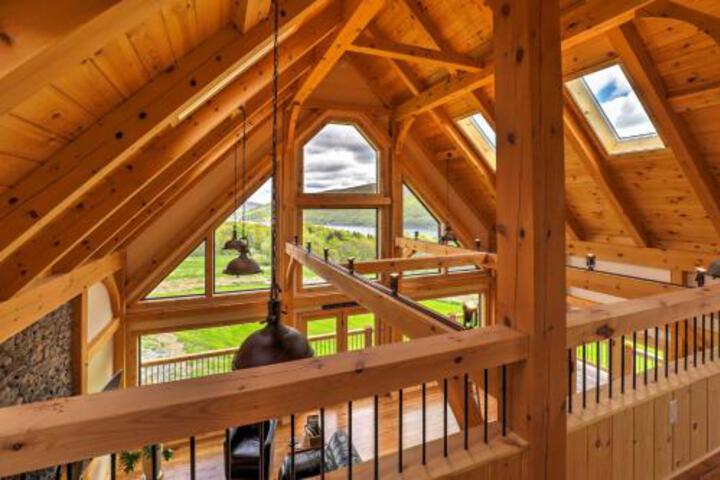 Naples Cabin W / Large Wraparound Deck & Lake Views! - thumb 3