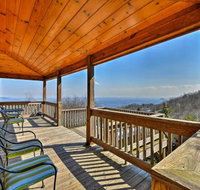 Warm  Cozy Cabin with Deck on Top of the Blue Ridge - Accommodation Alabama