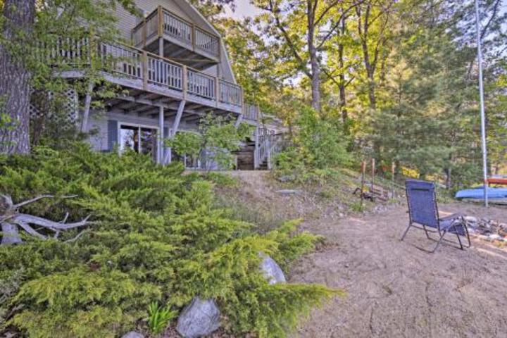 Waterfront House W / Dock & Deck On Little Bear Lake - thumb 3