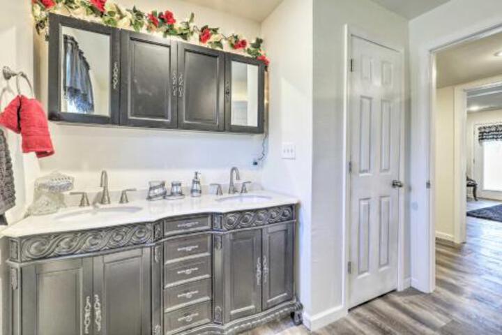 Kimberlys Hope Clark Apt On Farm W / Pool Access - thumb 4