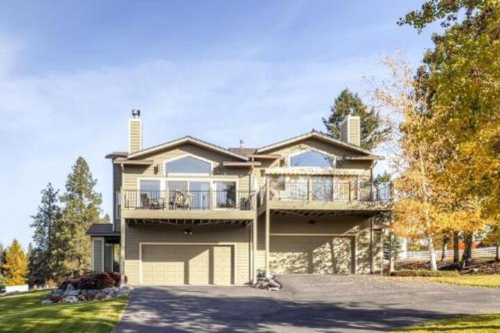 Cozy Bigfork Townhome W / Expansive Deck & Views! - thumb 6
