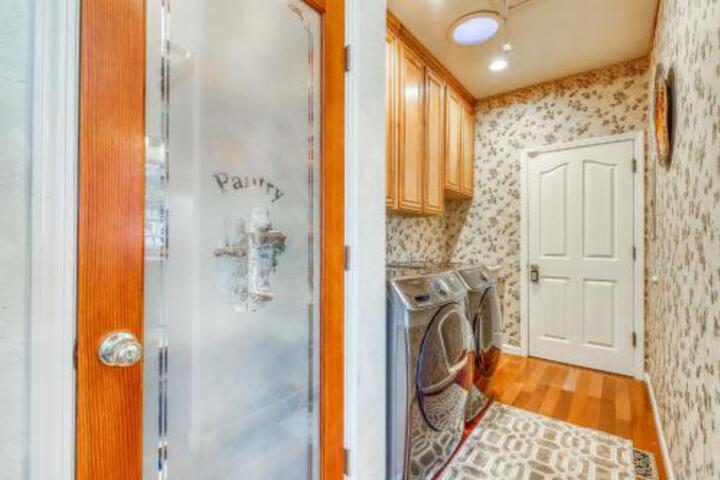 Grayland Getaway - thumb 2