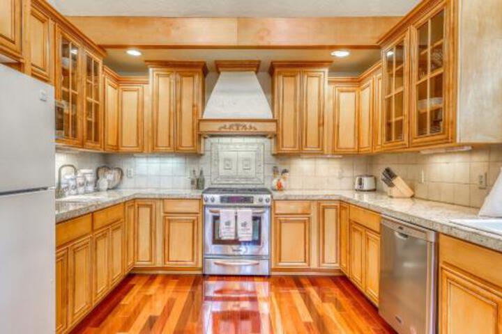 Grayland Getaway - thumb 0