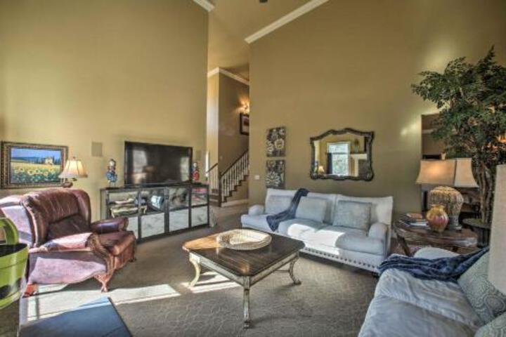 Springdale House W / Deck Fire Pit & Playset! - thumb 1