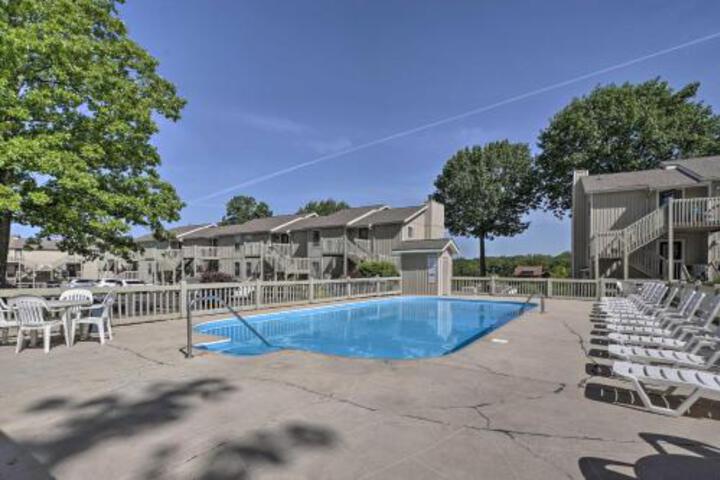 Condo On Pogue Hollow Cove With Shared Amenities - thumb 5