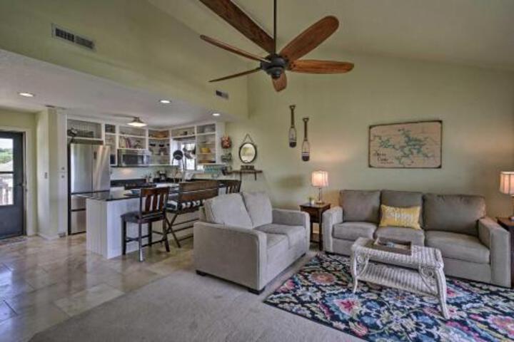 Condo On Pogue Hollow Cove With Shared Amenities - thumb 2