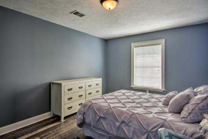 Updated Aiken Home With Patio Less Than 2 Mi To Golf! - thumb 2