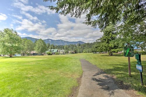 Riverfront Retreat In Sun Country Golf Resort - thumb 4