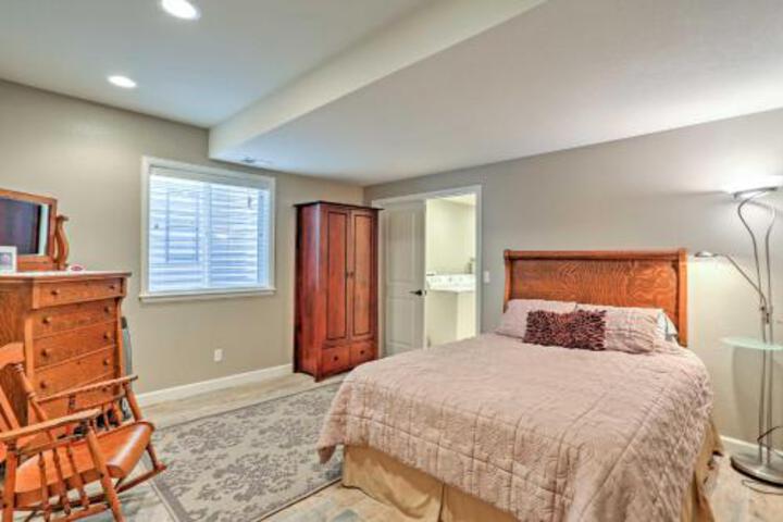 Newly Built Denver Apartment By Park In Stapleton! - thumb 4