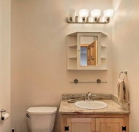 Waterfront Alburgh House on Lake Champlain - Accommodation Alabama