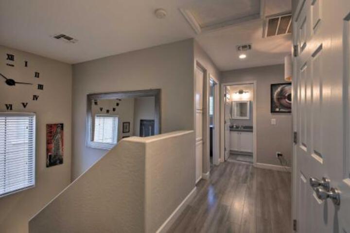 Desert Retreat W / Pool Near Western Skies! - thumb 2