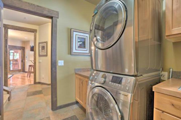 Luxury Retreat With Hot Tub In Suncadia Resort! - thumb 6