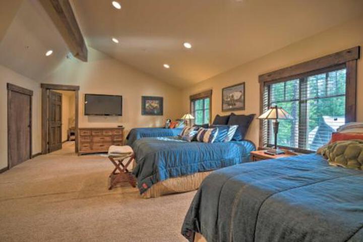 Luxury Retreat With Hot Tub In Suncadia Resort! - thumb 0