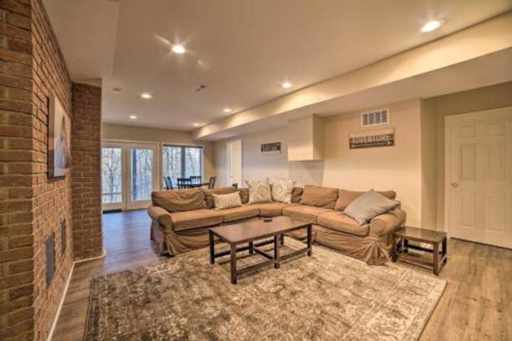 Modern Massanutten Resort Cabin Private Deck - thumb 1