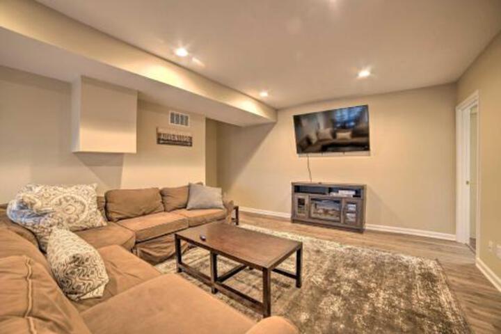 Modern Massanutten Resort Cabin Private Deck - thumb 2