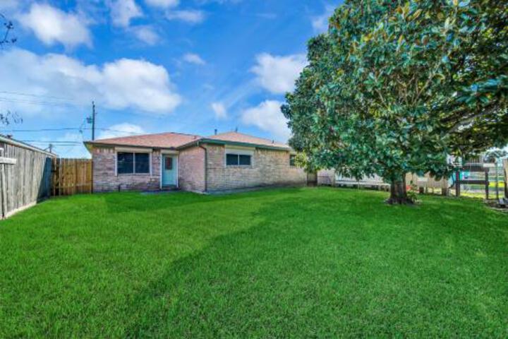 The Presidential Retreat - thumb 1