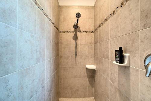 Canalfront Home W / Saltwater Pool & Dry Bar! - thumb 1