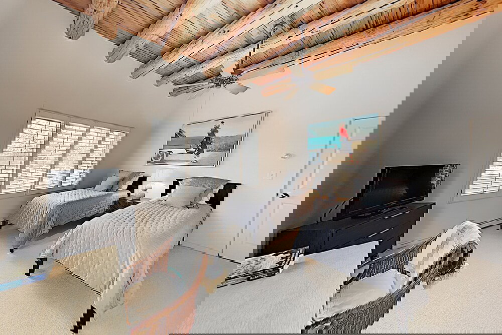 New Listing! Sunny W / Patio Walk Downtown! 2 Bedroom Condo - thumb 3