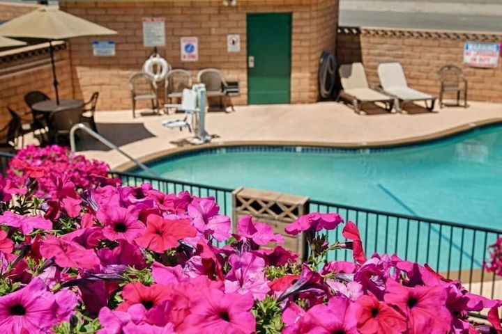 Trailside Inn - thumb 4