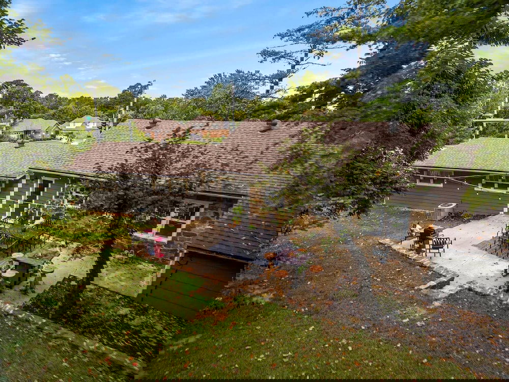 The Mission Rock House - Historic DT Fayetteville Home - HOT Tub! - thumb 2