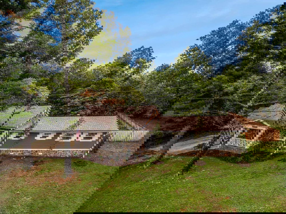 The Mission Rock House - Historic DT Fayetteville Home - HOT Tub! - thumb 6