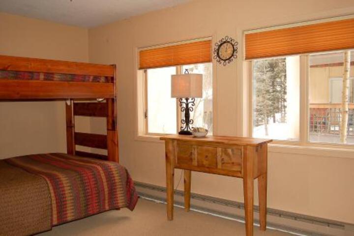 Lake Fork 7 - thumb 0