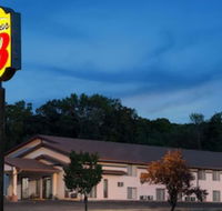 Super 8 by Wyndham Algona - Accommodation Alabama