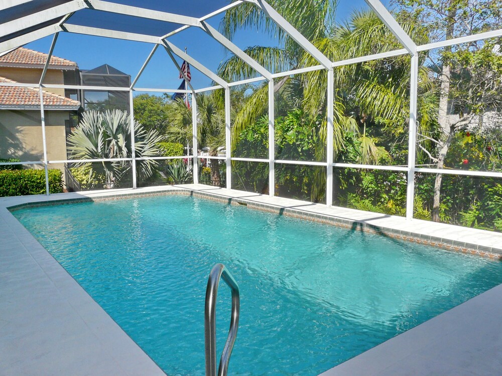 689 Kendall Drive - thumb 1