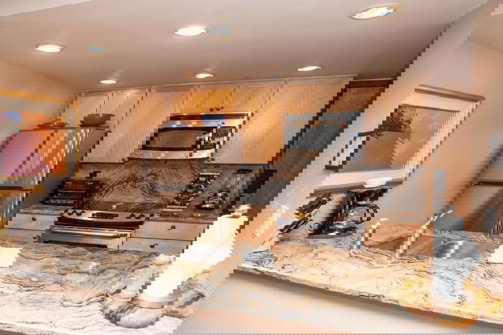 111 Vail International - 2 Br Condo - thumb 5