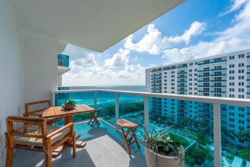 Ocean View 1 Bedroom Located At 1 Hotel & Homes South Beach 1208 - thumb 0